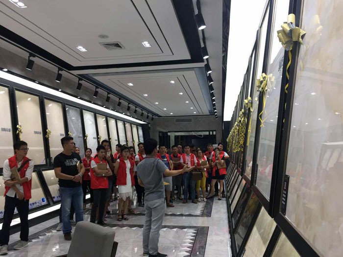 pg电子游戏瓷砖 三百大粤战 店长特训 瓷砖署理 陶瓷一线品牌