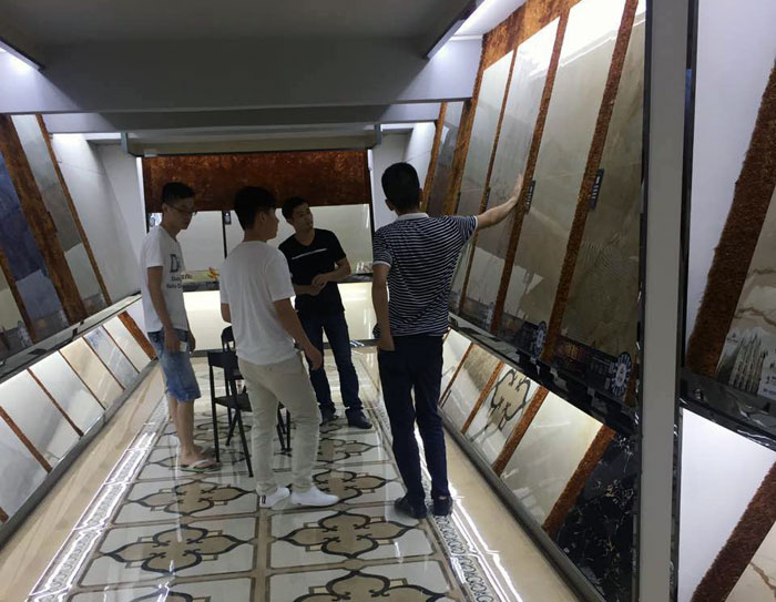 pg电子游戏瓷砖 揭阳榕城300方专卖店艳服开业，，，感受全新的视觉盛宴