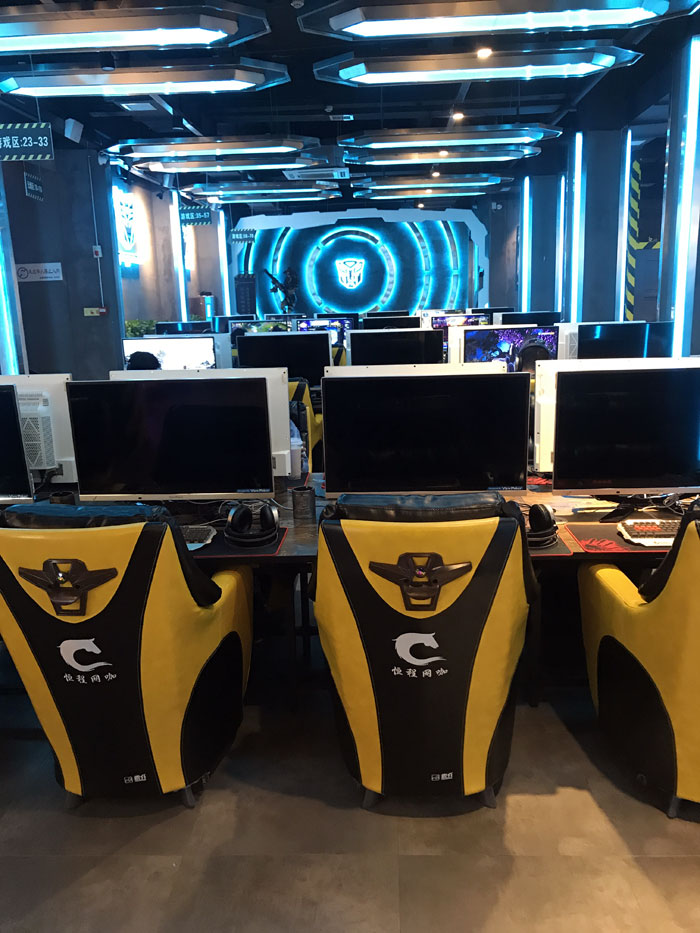 pg电子游戏现代仿古砖案例:别说了，，一起去这个1000方的网咖开黑！