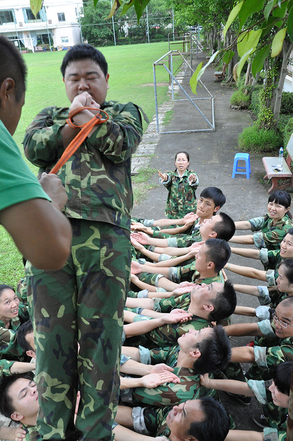 2013年8月pg电子游戏拓展训练