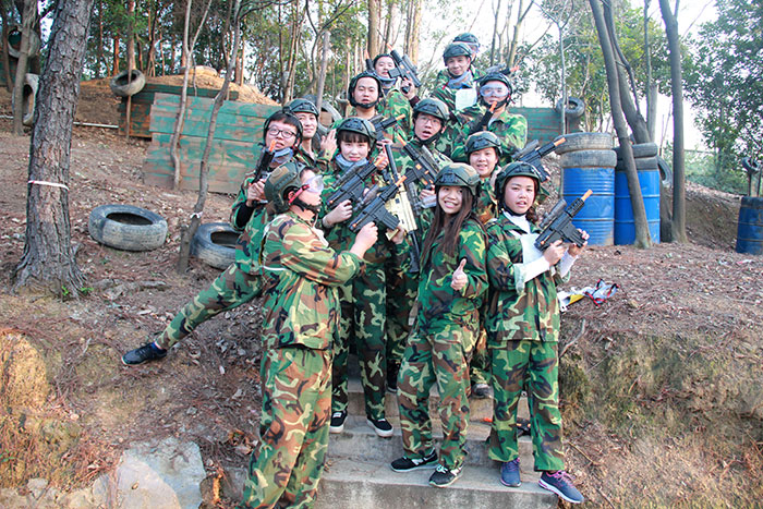 2017年2月13-15日，，pg电子游戏“虎狼道”户外拓展训练圆满竣事