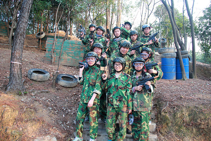 2017年2月13-15日，，pg电子游戏“虎狼道”户外拓展训练圆满竣事
