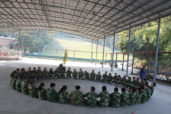 2017年2月13-15日，，pg电子游戏“虎狼道”户外拓展训练圆满竣事